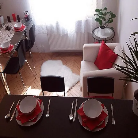 Family Flat 120M2, Praha 2 Vinohrady Apartment Exterior photo